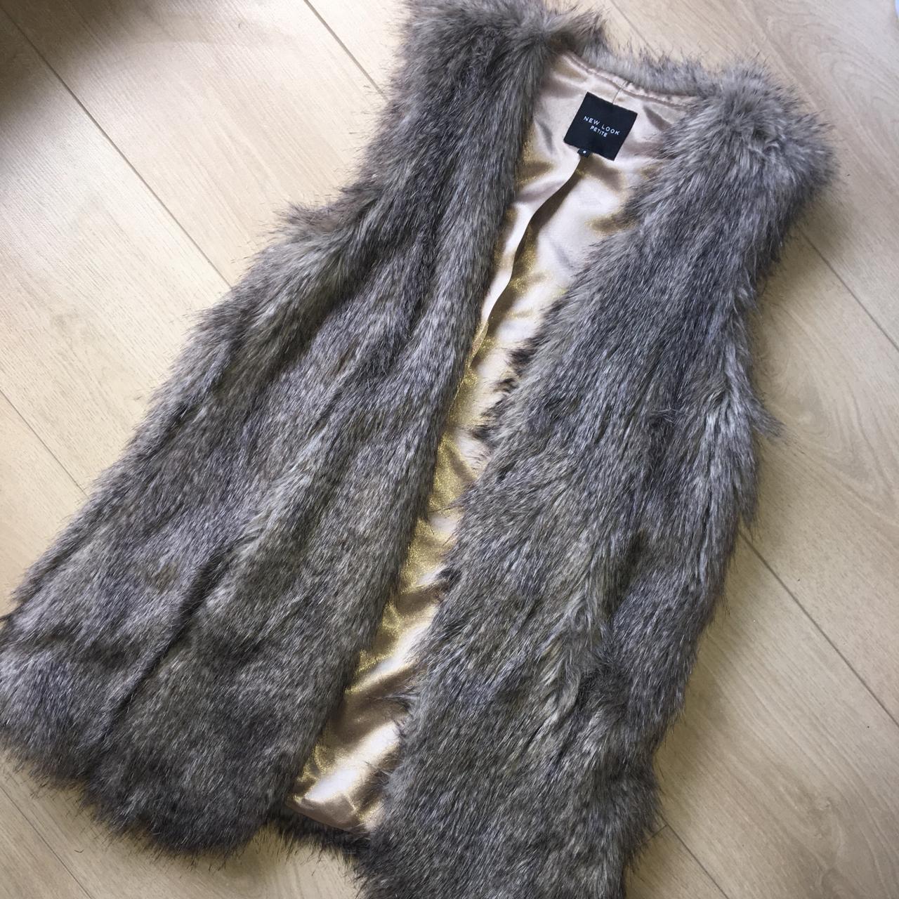 New Look faux fur gilet Barely - Main Image