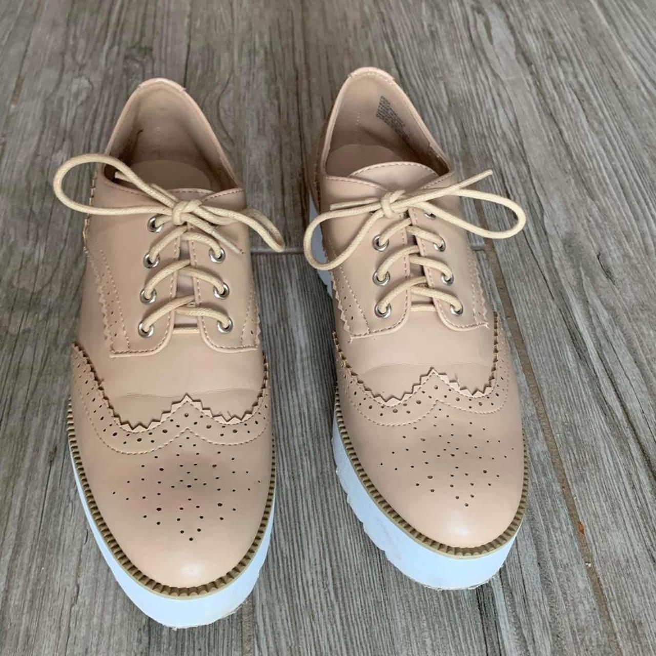 JustFab Women's Cream Oxfords | Depop