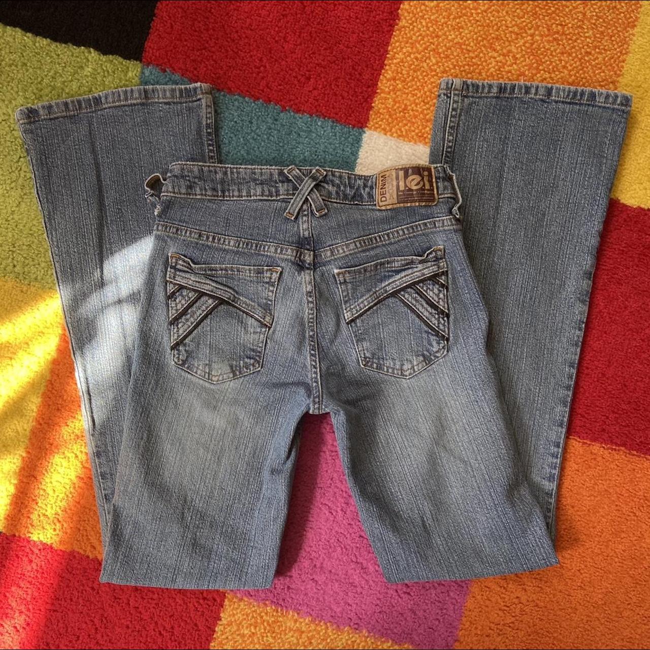 y2k medium wash low rise bootcut jeans by L.e.i. ♥️... - Depop