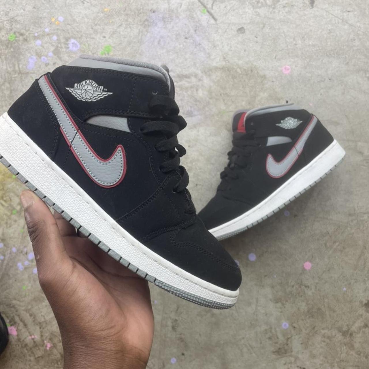 jordan 1 without nike sign