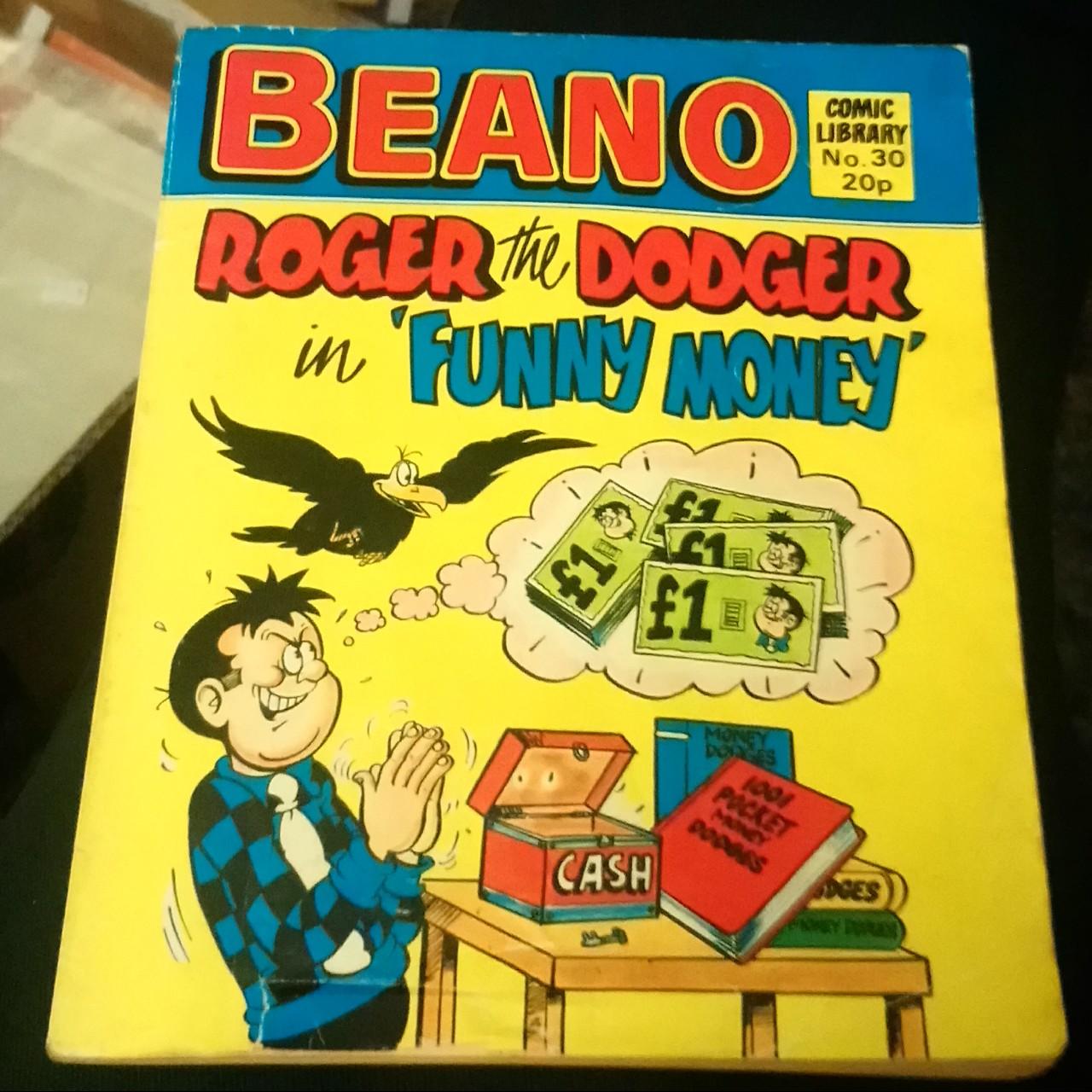 Rodger The Dodger Beano Comic Character Vintage Shaped Plastic Pin Badge  From The 1980's