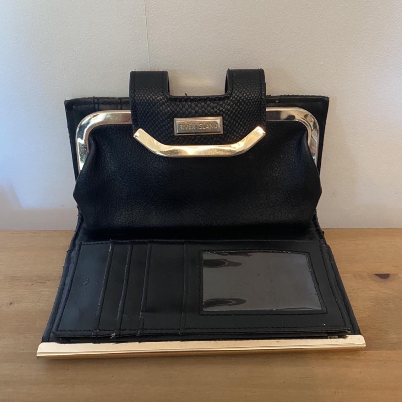 Black and Gold Purse - Depop