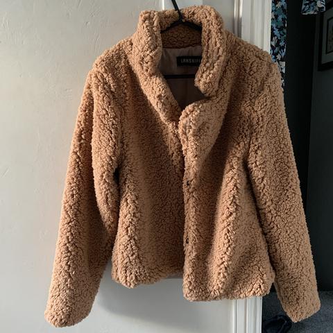 Beige teddy jacket Lanshifei shein Size medium In Depop