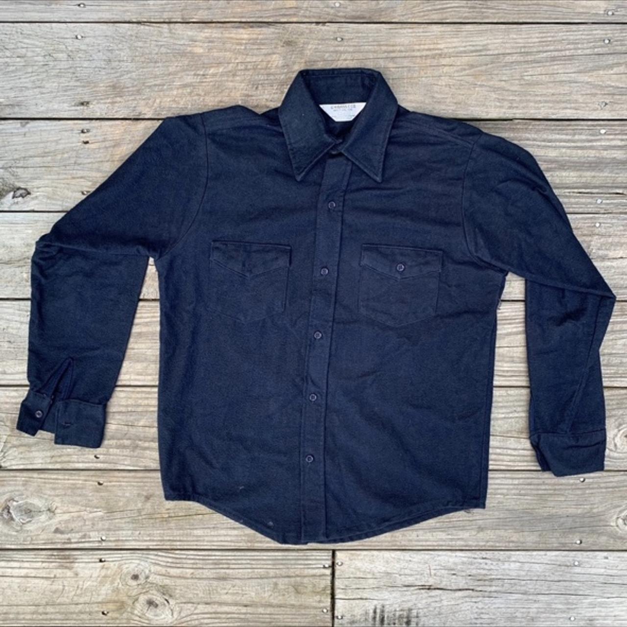 G.H. Bass & Co. men's long sleeve button up shirt - Depop