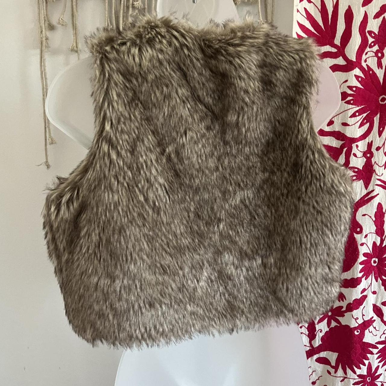 Cropped Faux Fur Vest No PayPal The faux fur is... Depop