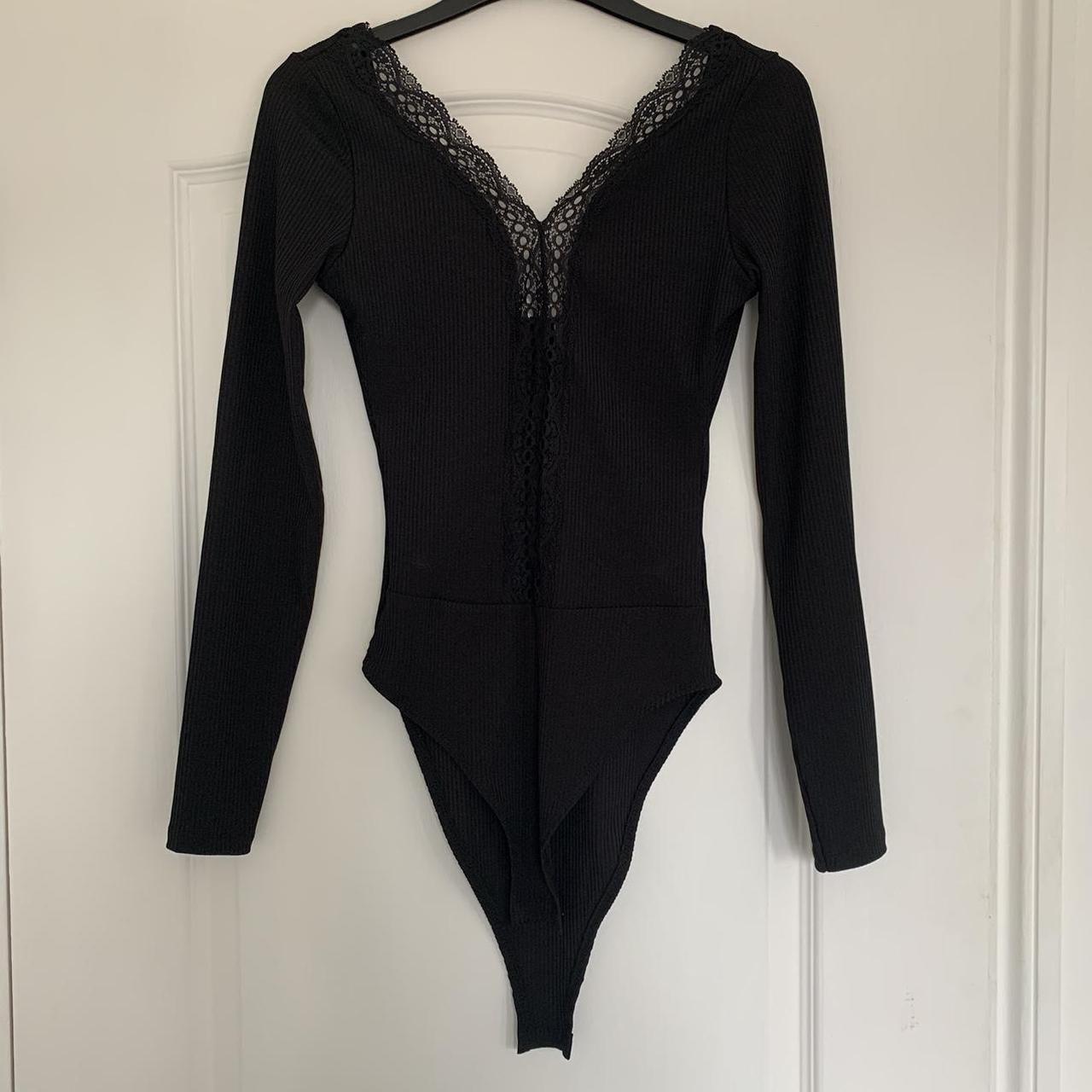 H&M black ribbed long sleeved bodysuit with lace... - Depop