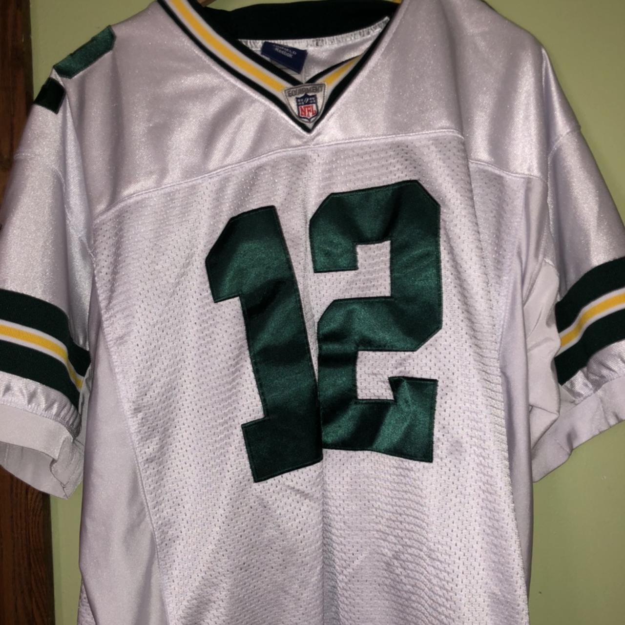 Men's Green Bay Packets Aaron Rodgers Jersey - Depop