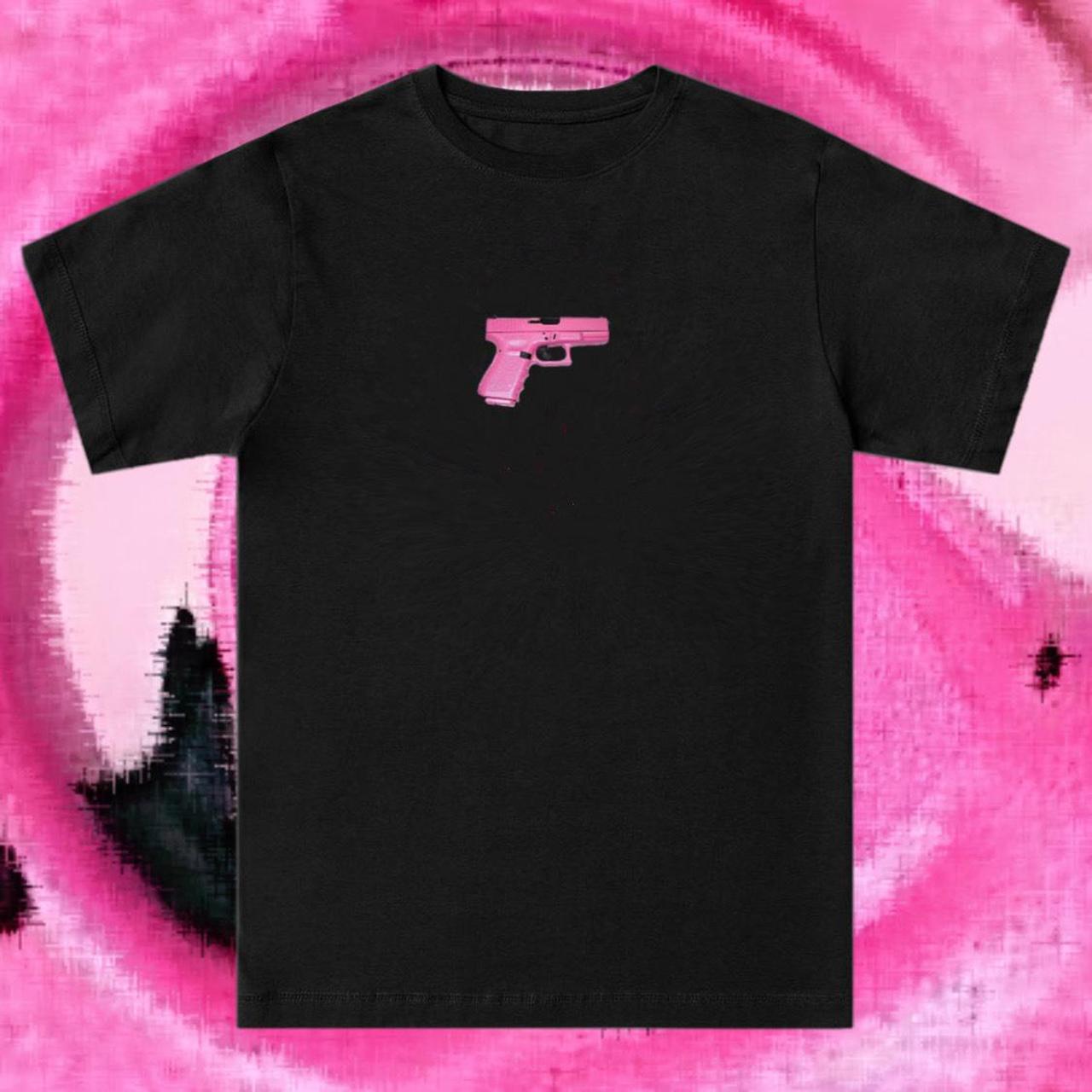 ⛓ pink gun graphic t-shirt ⛓ 💮an original hand... - Depop