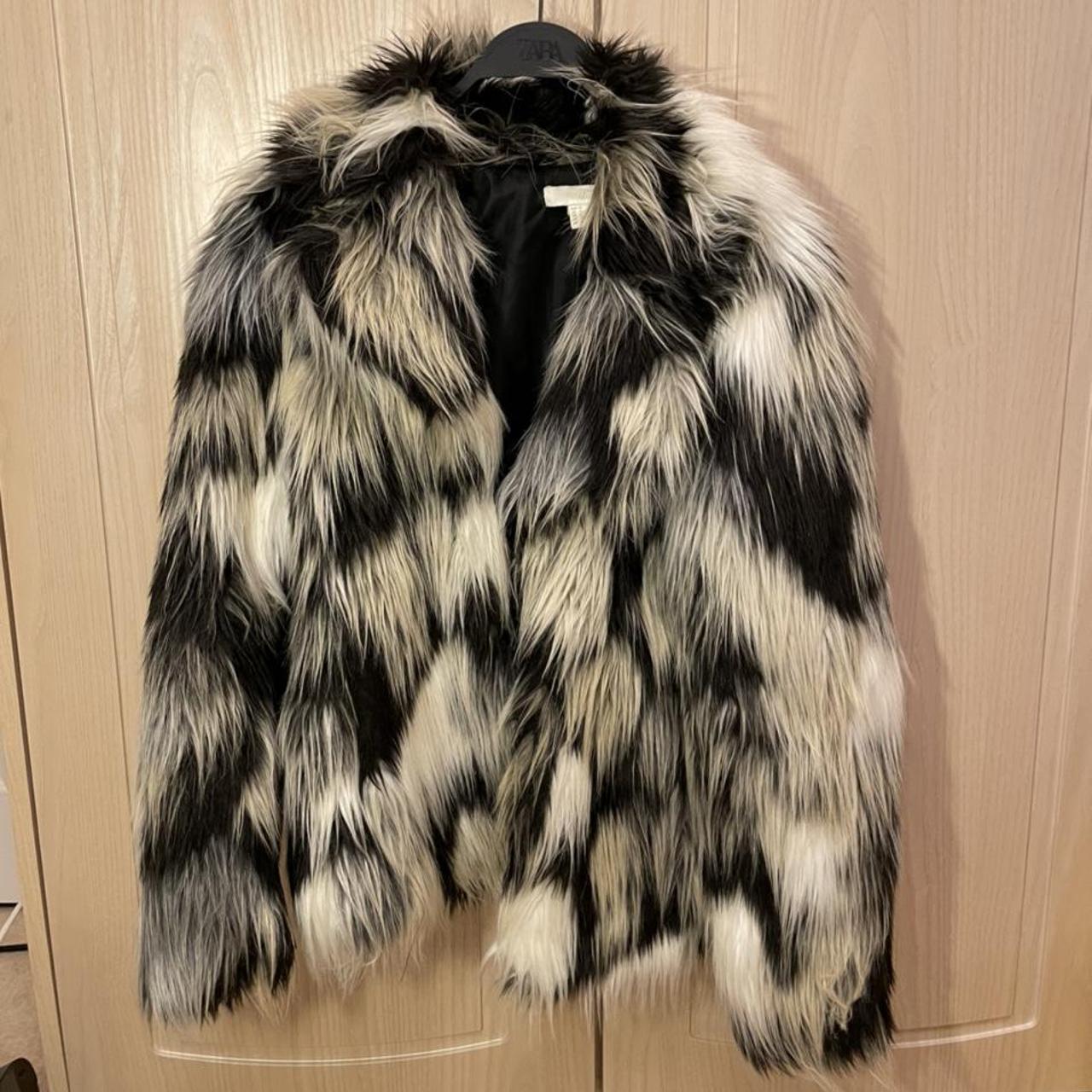 H&M Faux fur coat in size EU40, would fit UK8-14... - Depop