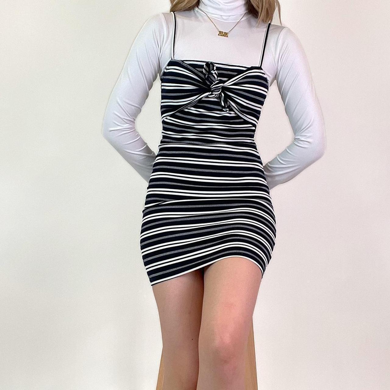 Product Image 2 - Navy and white striped bodycon