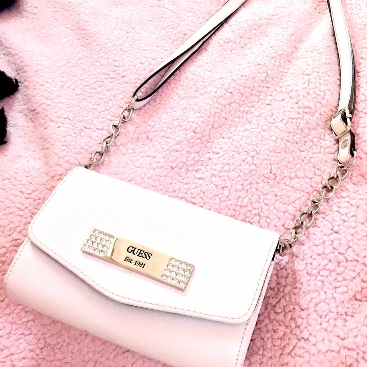 Light pink shop guess purse