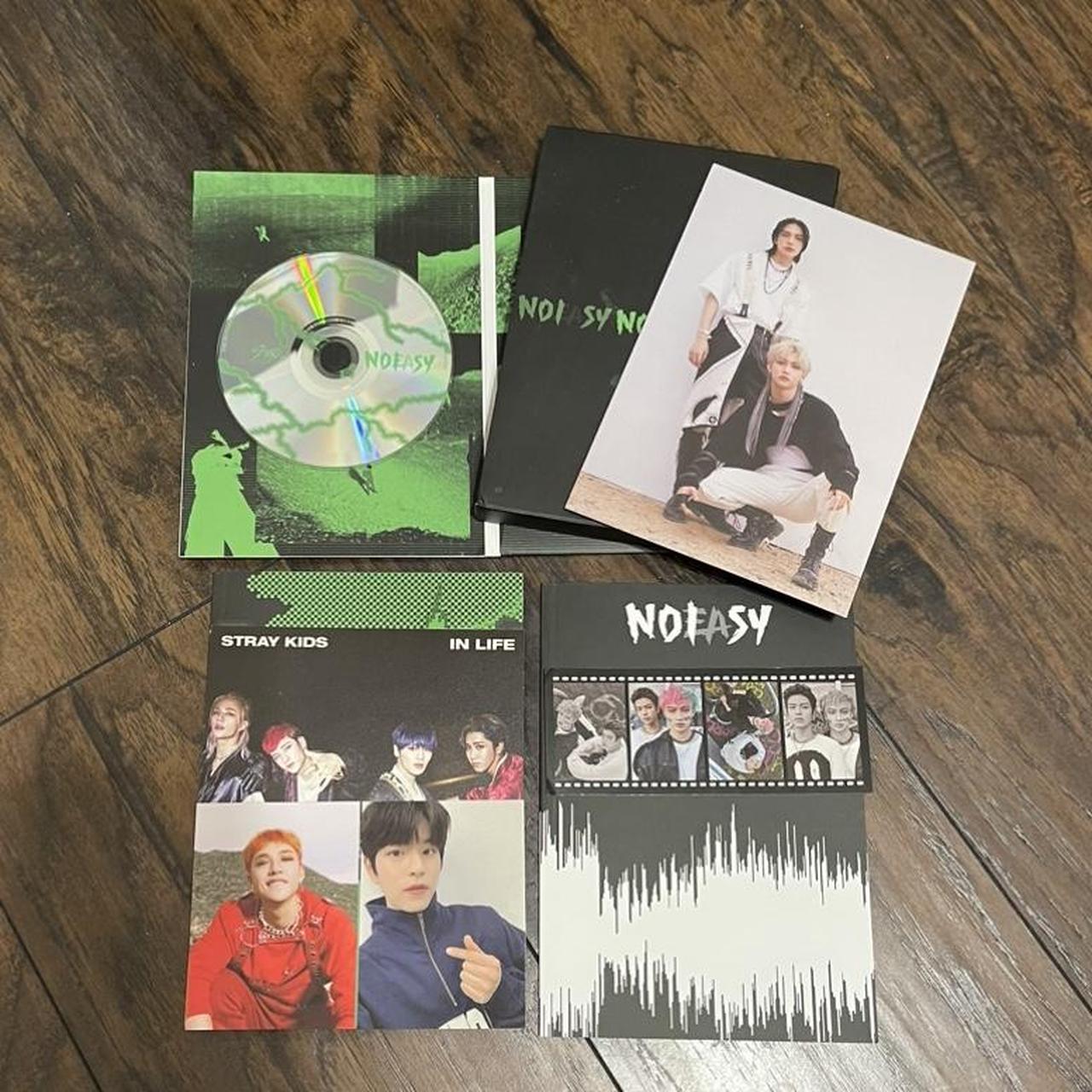 stray kids noeasy album - comes with what is shown… - Depop