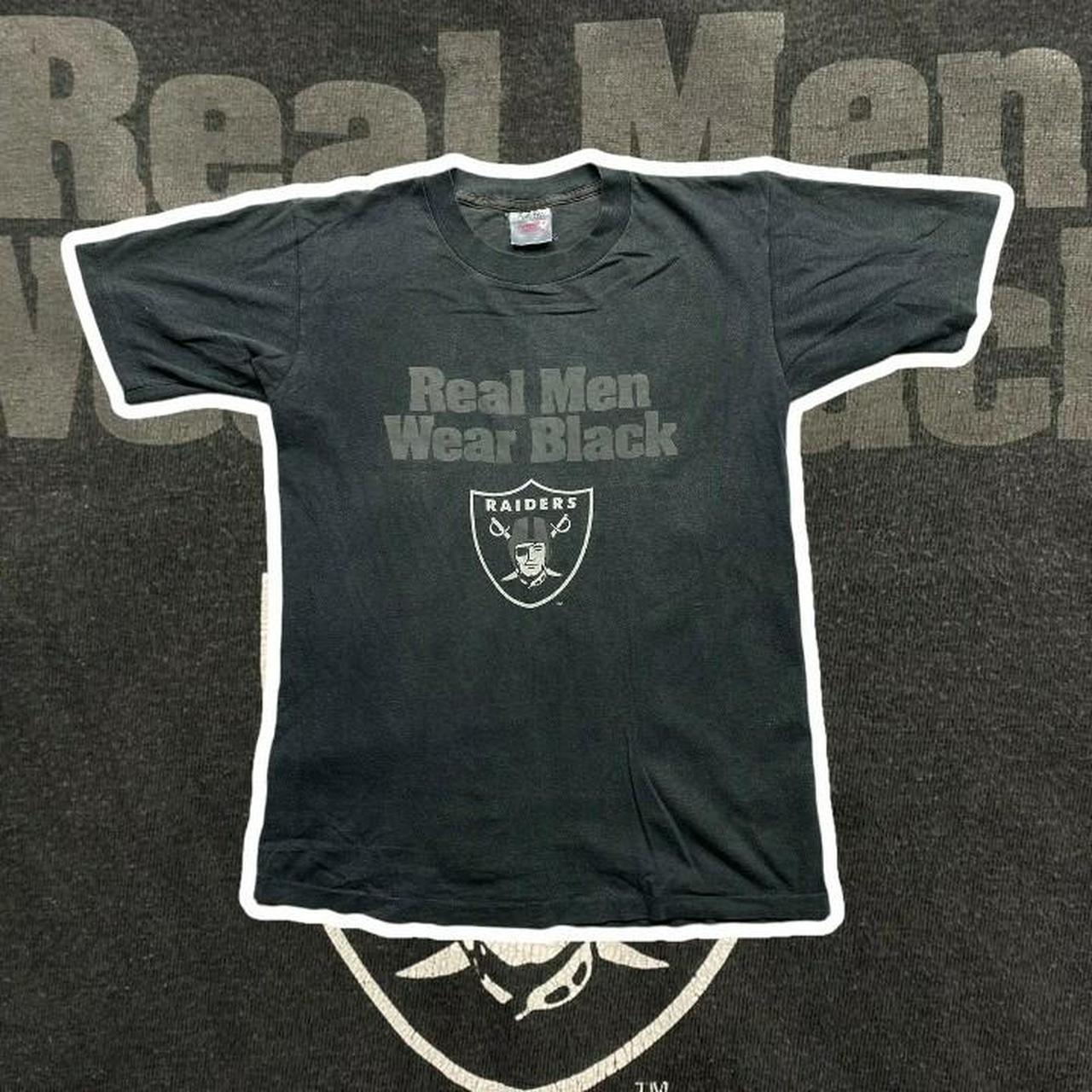 The Raiders Real Men Wear Black Large T Shirt