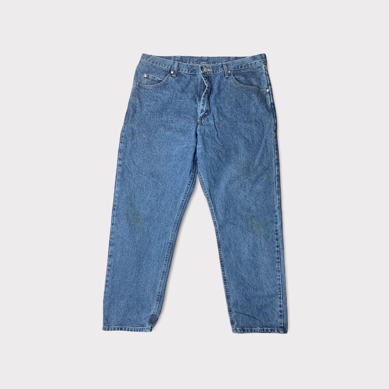 W38 L32 Wrangler Jeans Relaxed Fit Blue Regular... - Depop