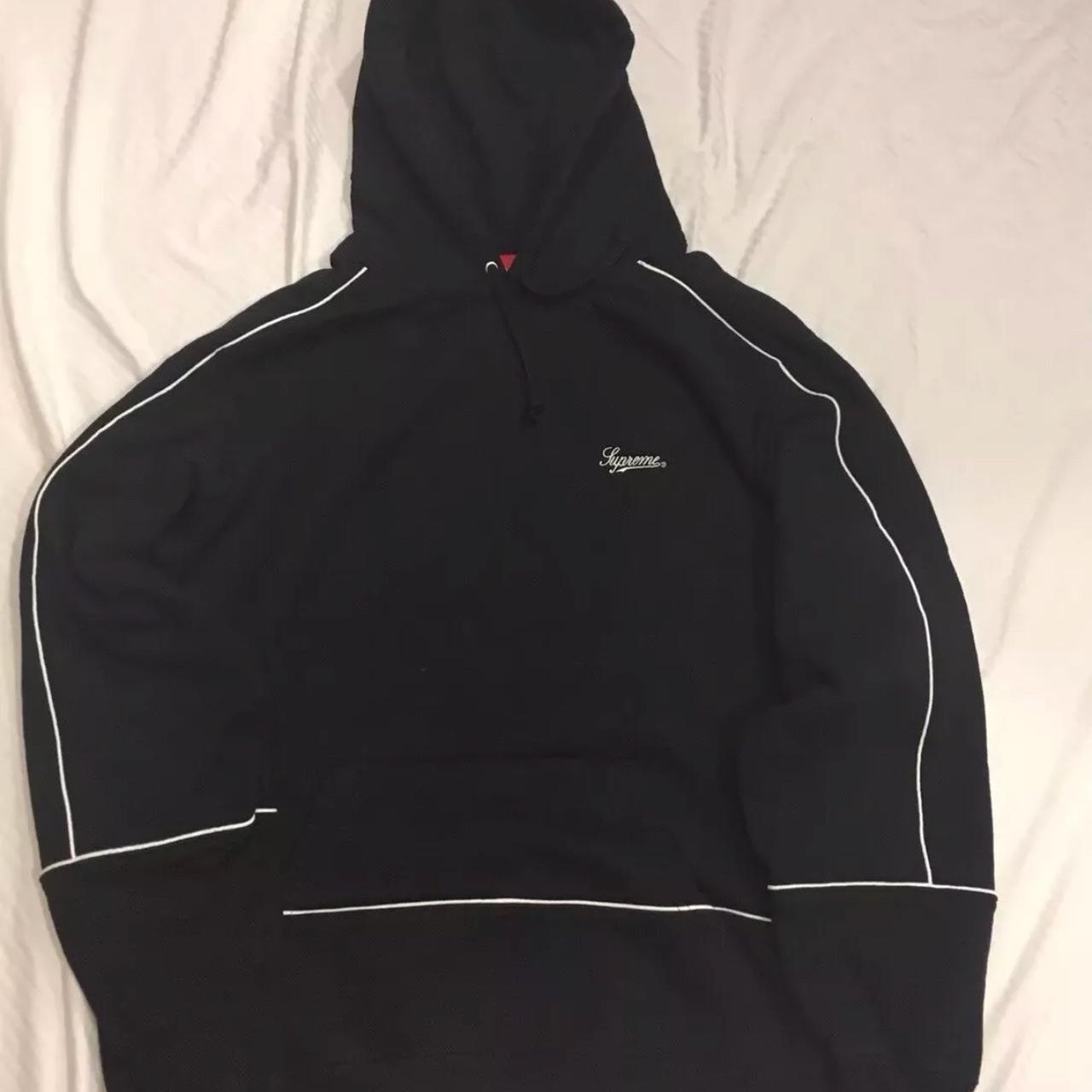 Supreme piping hot sale hooded sweatshirt