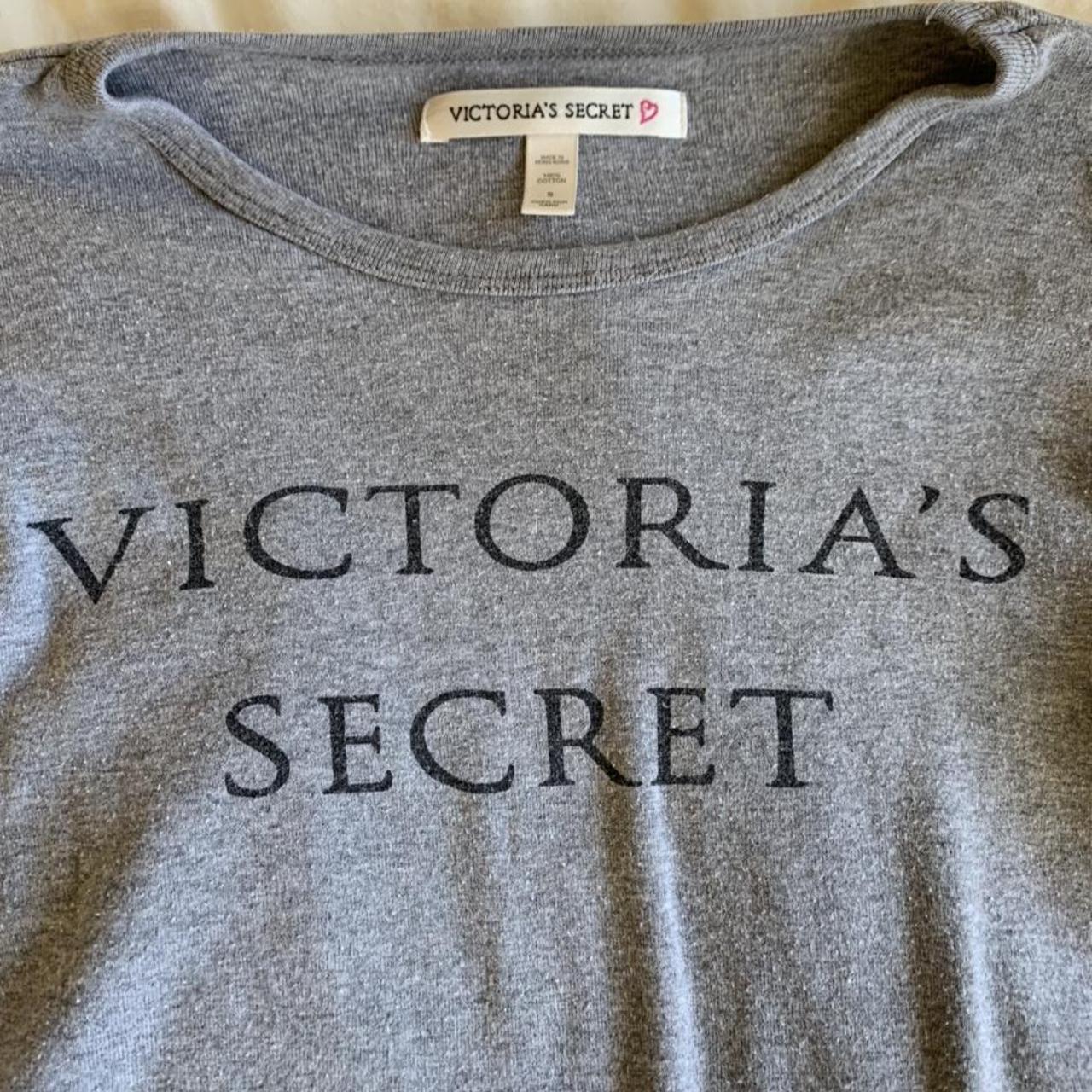 y2k Victoria’s Secret cropped long-sleeve shirt -... - Depop