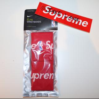 SUPREME NIKE NBA WRISTBAND RED, Size: One...