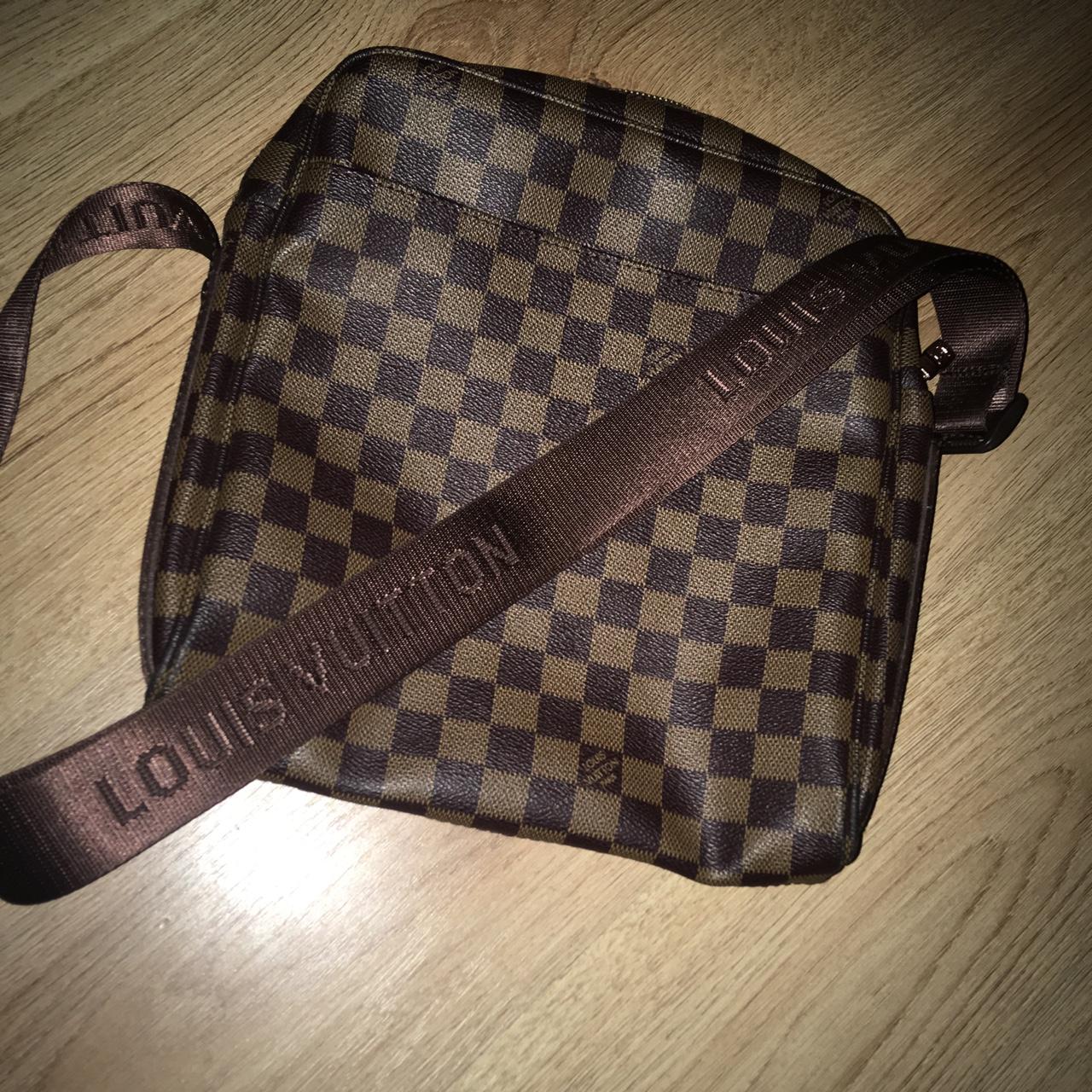 Louis Vuitton Trotteur Beaubourg Handbag Damier