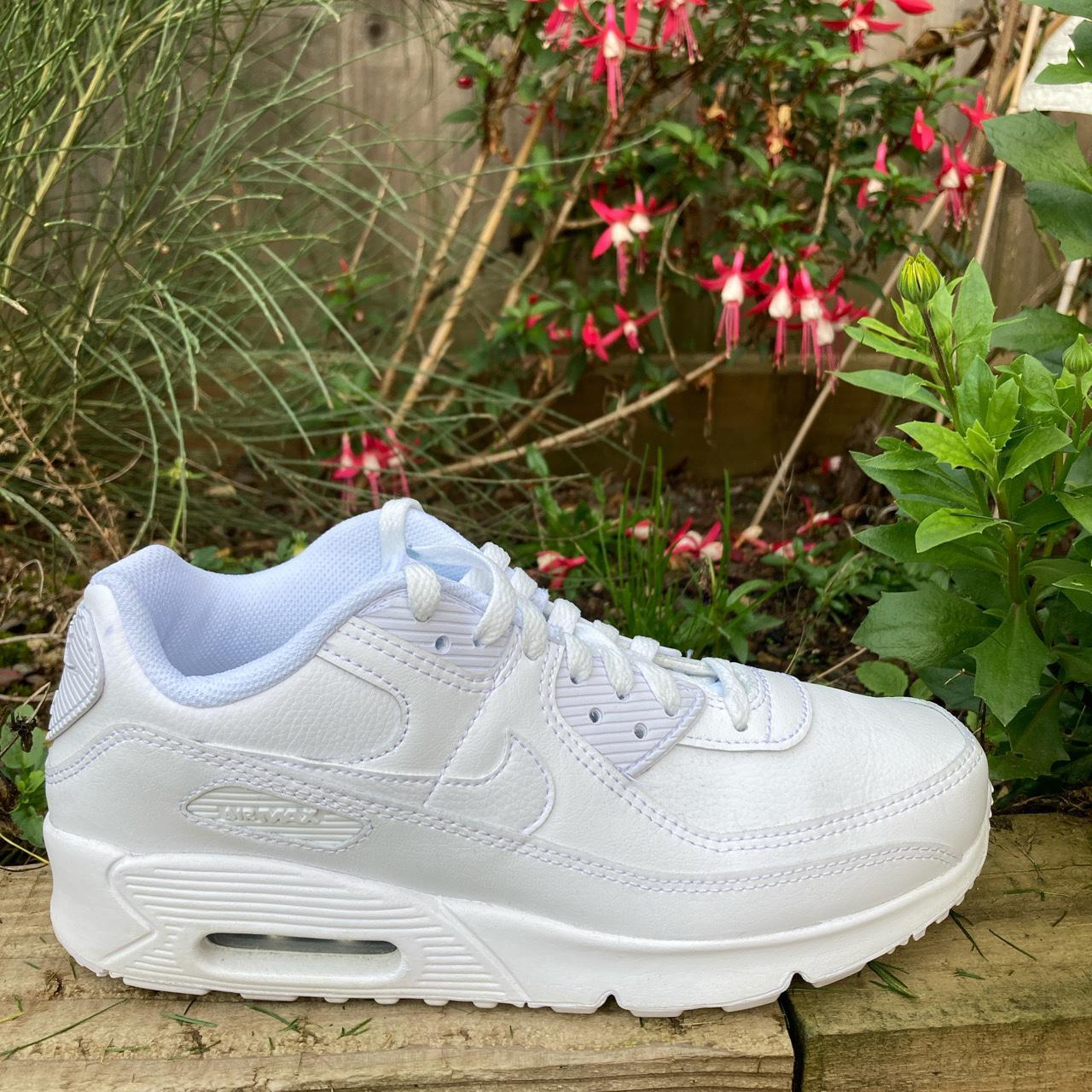 all white air max 90s