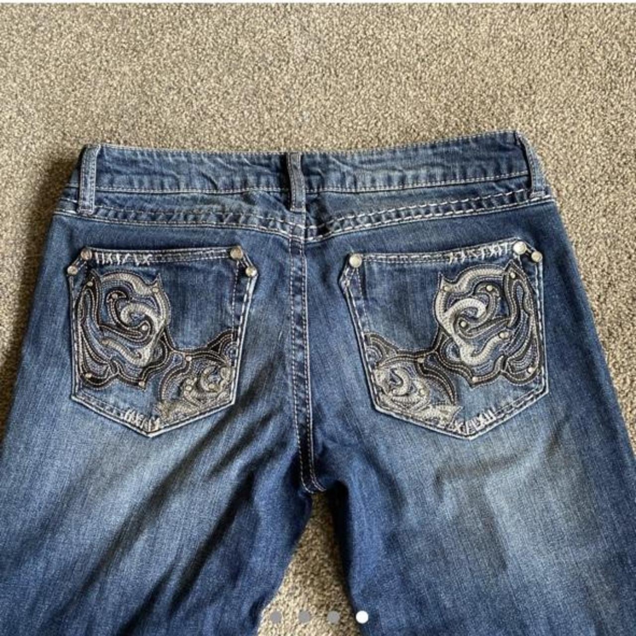 Vintage wrangler low rise jeans with amazing pocket... - Depop