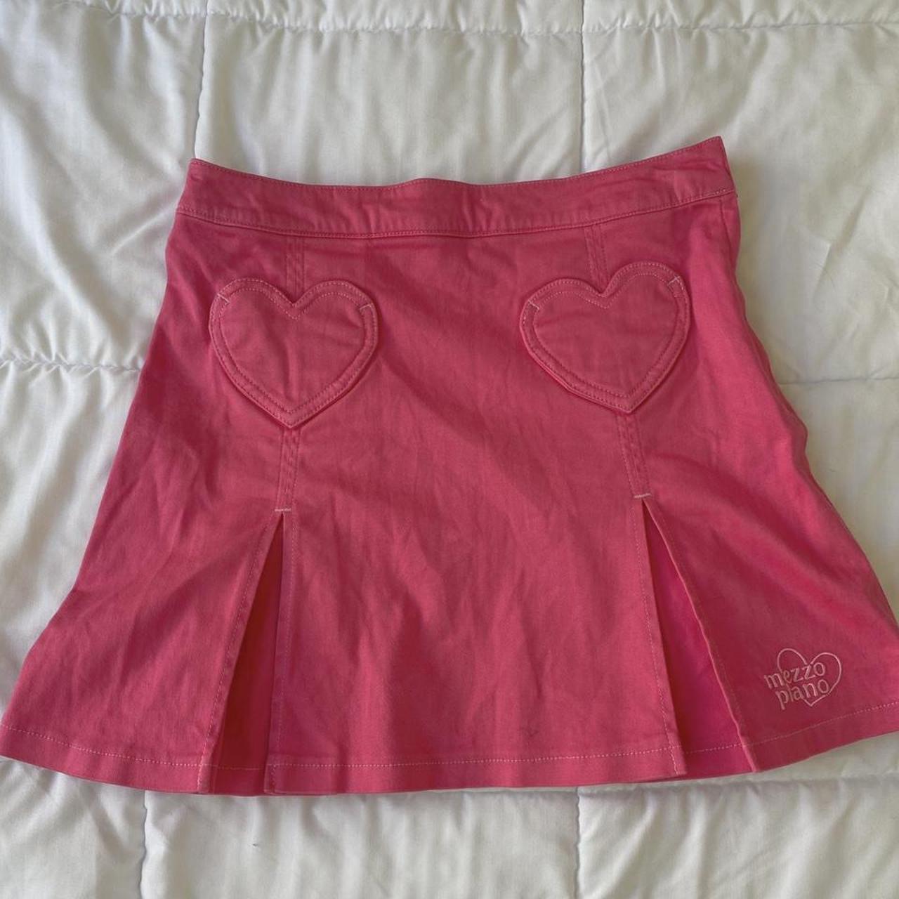 hot pink mezzo piano mini skirt with heart pockets... - Depop