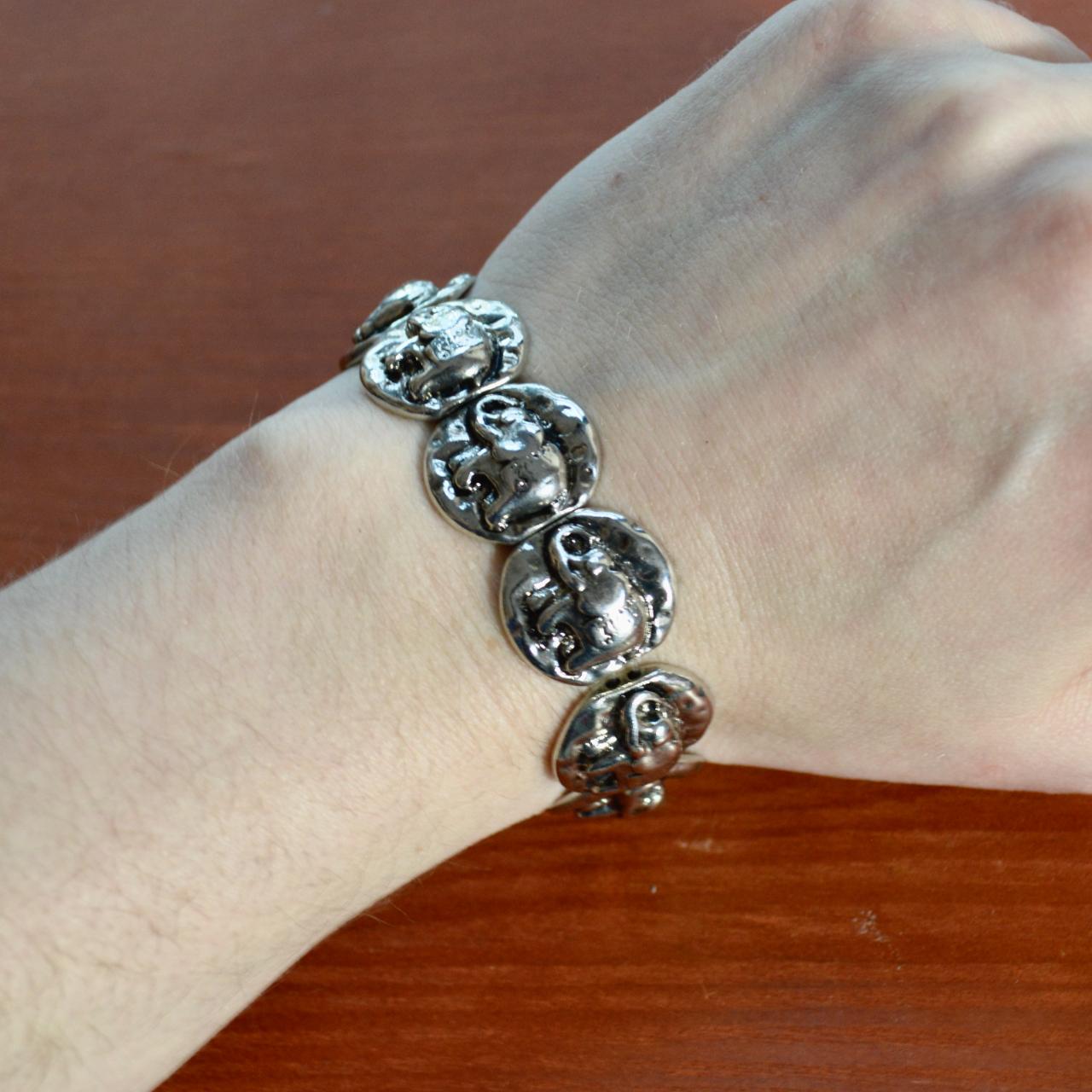 Women's Silver and Black Jewellery (2)