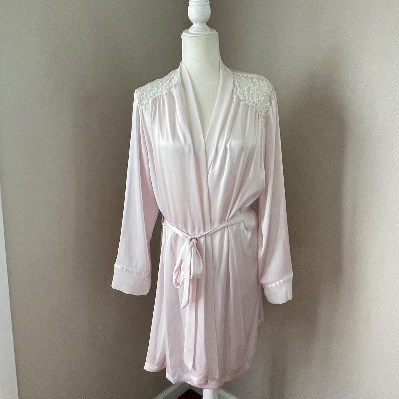 Linea Donatella Women's White and Pink Robe (2)