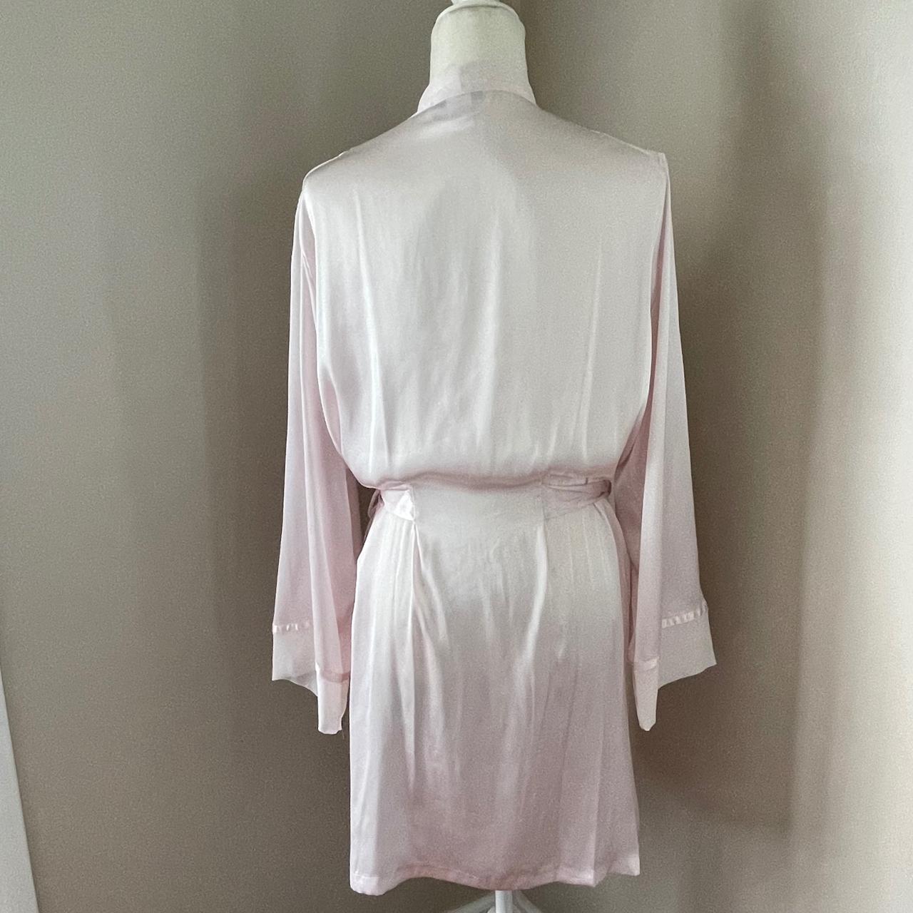 Linea Donatella Women's White and Pink Robe (3)