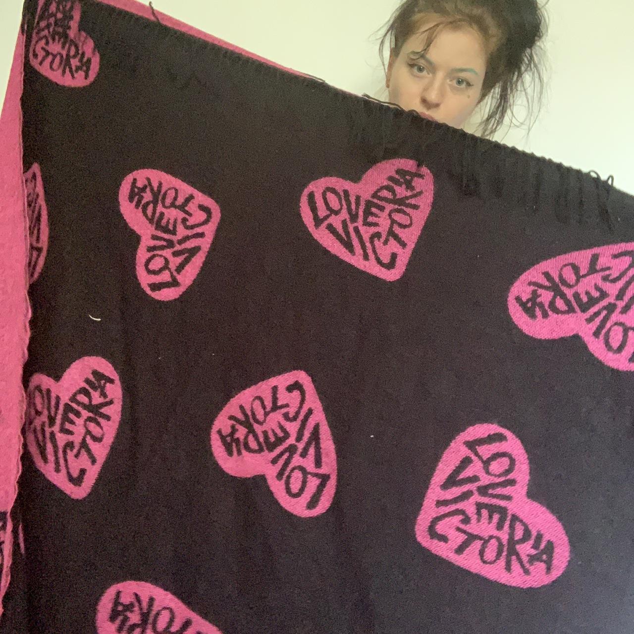 Victoria secret black discount blanket