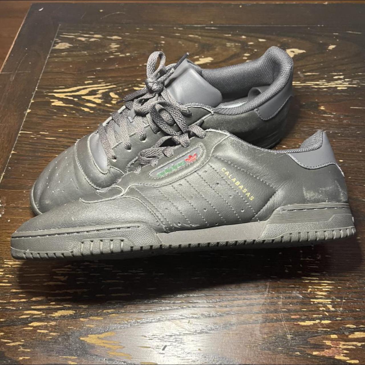Yeezy Men's Black Trainers (2)