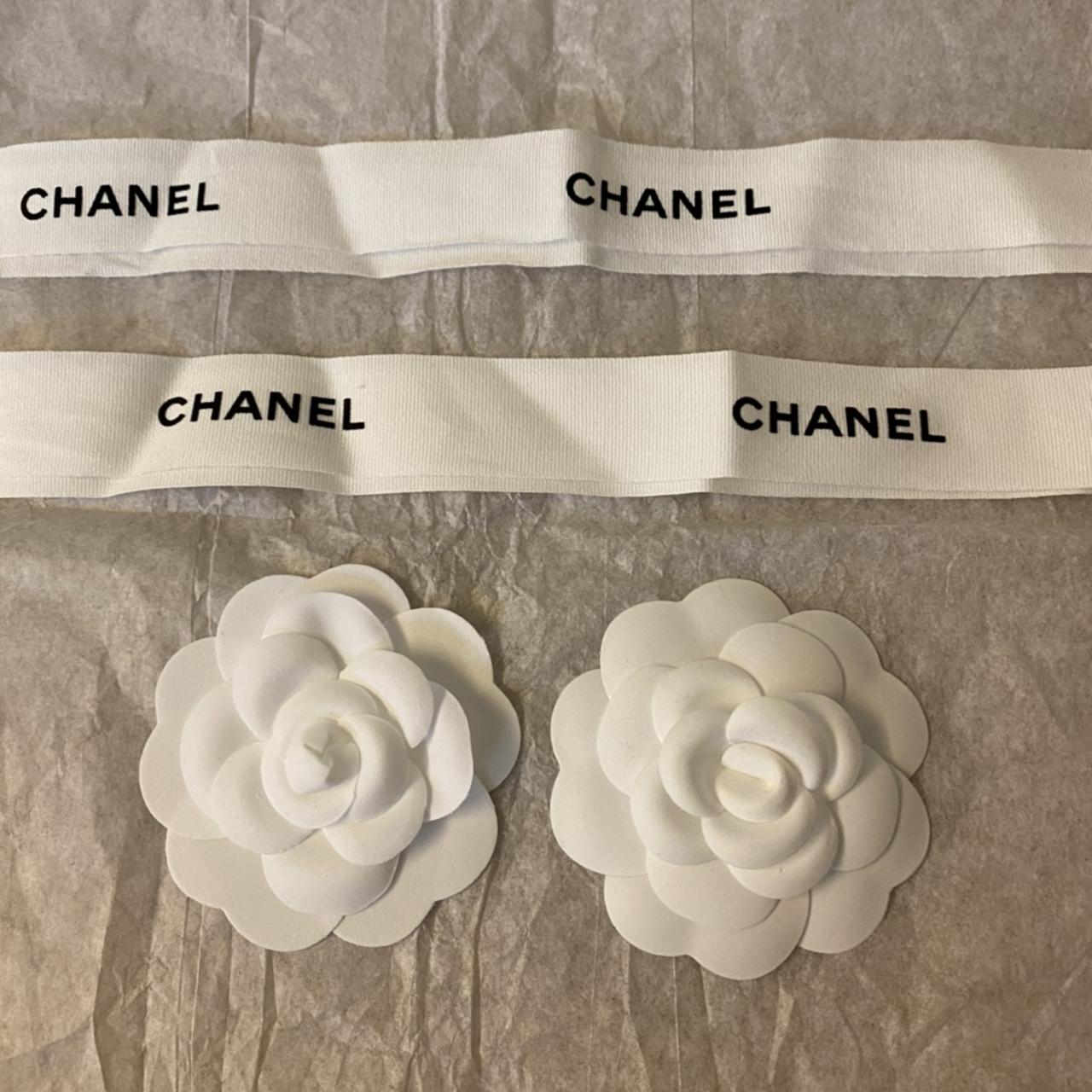 2 Chanel flowers and 2 ribbons, can fit small box. - Depop
