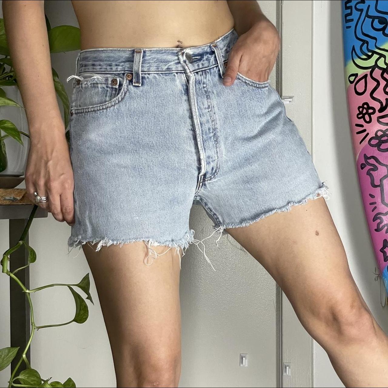 vintage high rise levi shorts