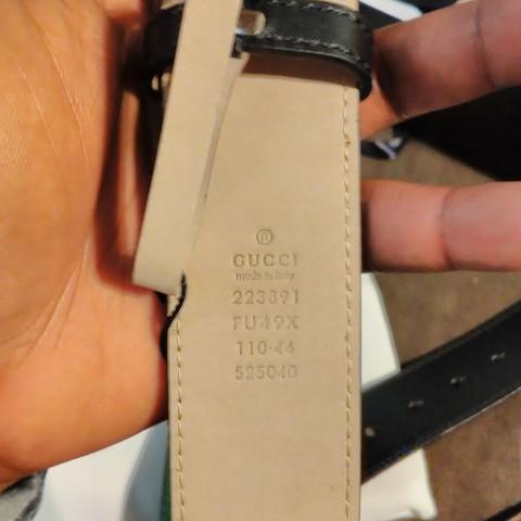 GUCCI Supreme Belt with G silver buckle RRP £345 - Depop