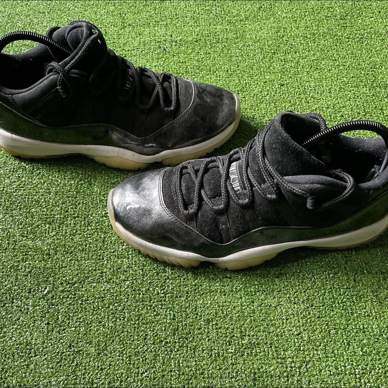 jordan 11 low barons black