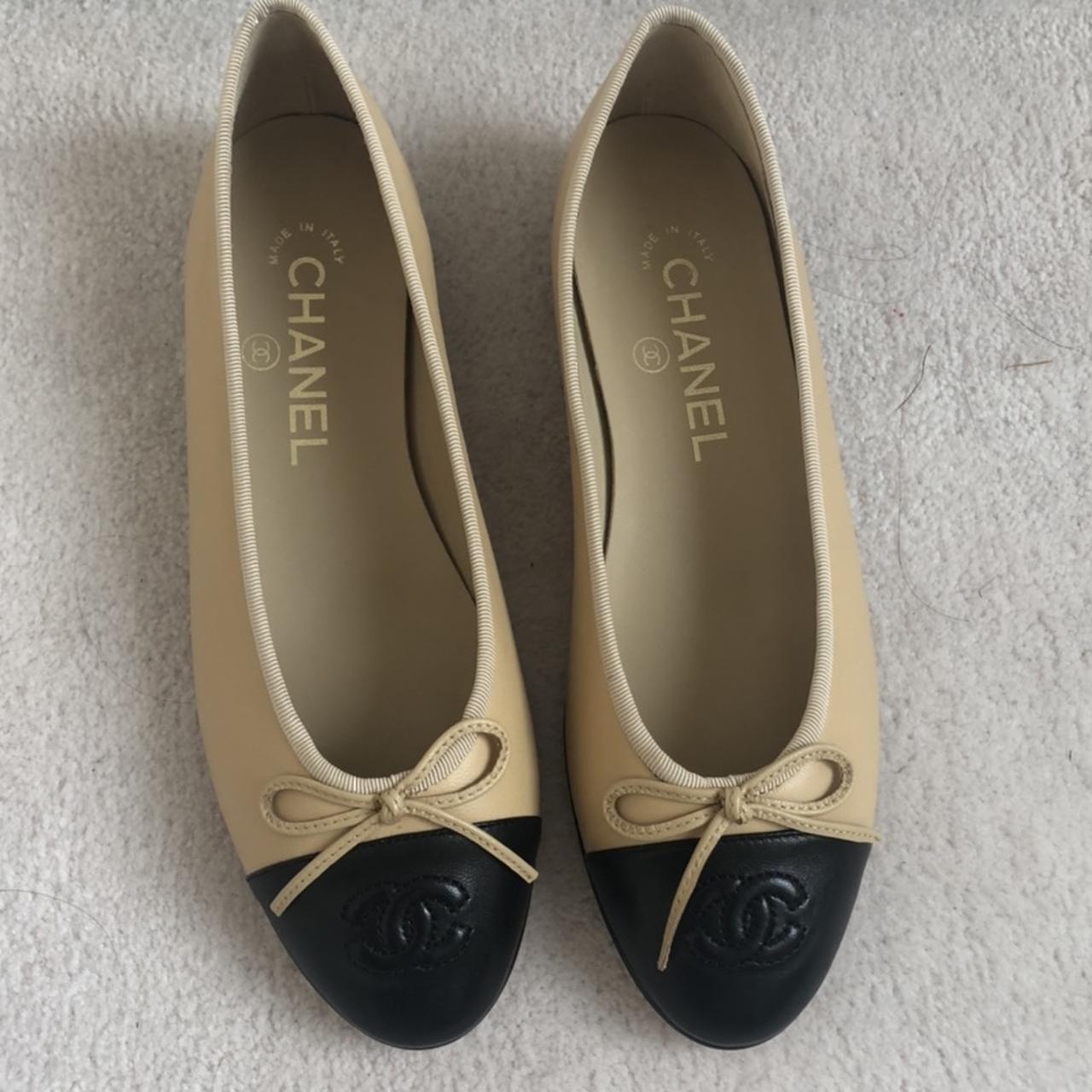 Chanel tan discount and black flats