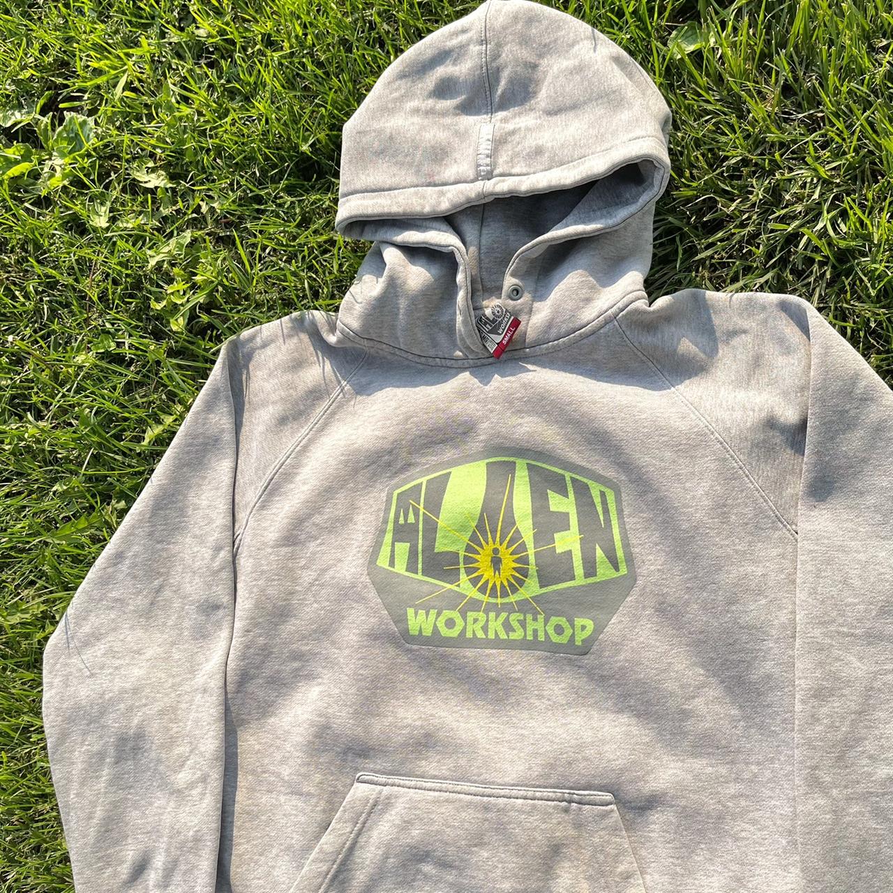 Vintage 90’s Alien Workshop top Hoodie Sz M