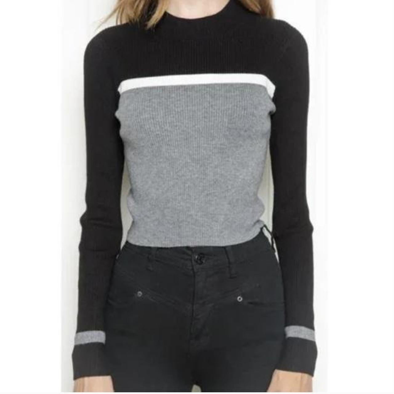 BRANDY MELVILLE TURTLE NECK super cute cropped - Depop