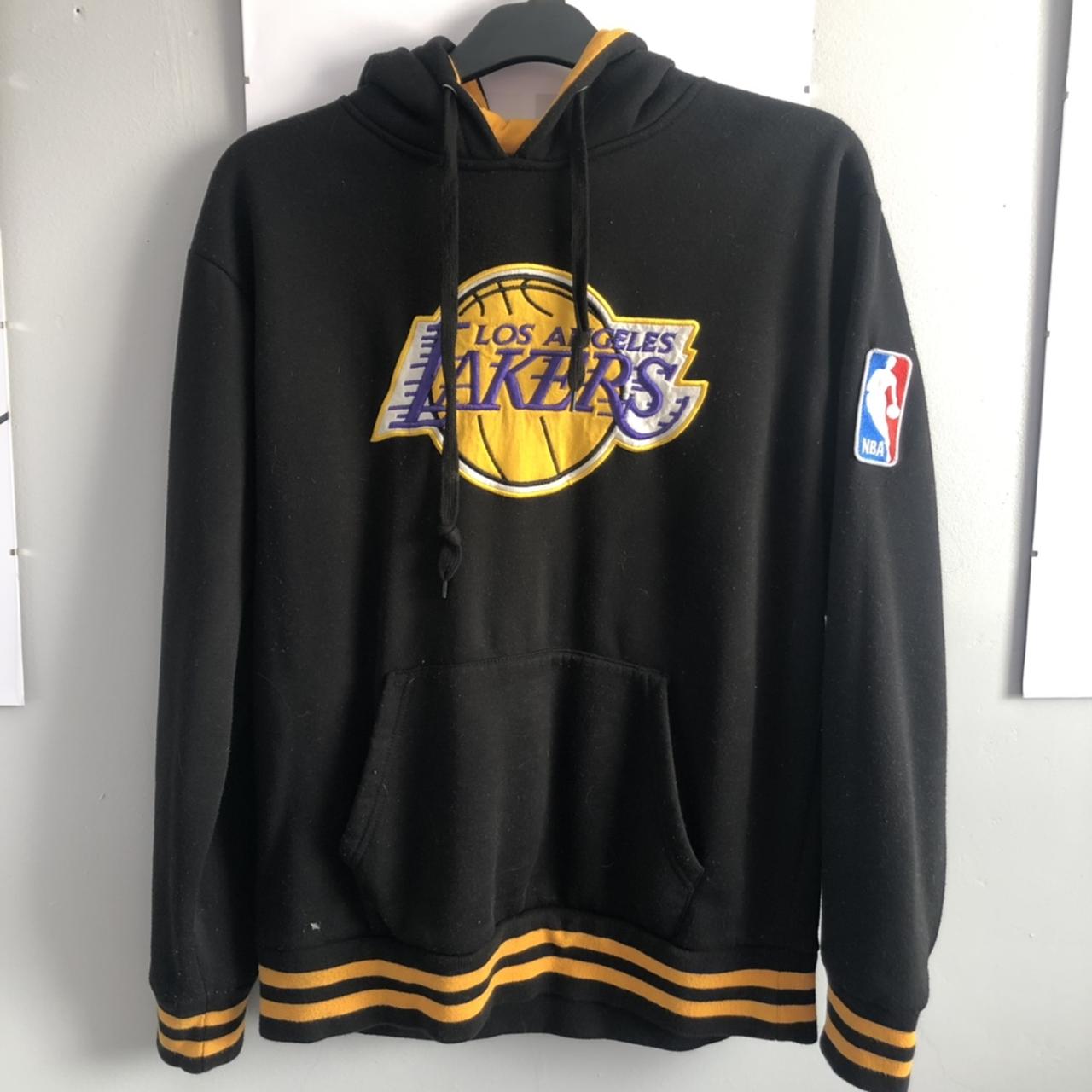 VINTAGE LAKERS HOODIE men s size M loose oversized Depop