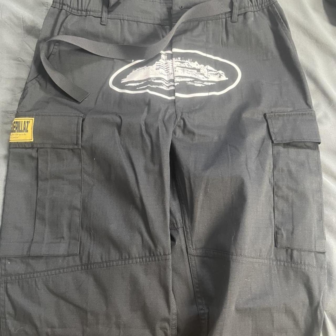 Corteiz cargos, never worn (size large), Comes with