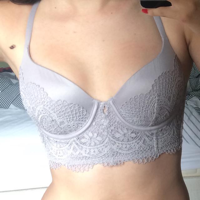 VS white lace lined demi bra. Lightly lined nude - Depop