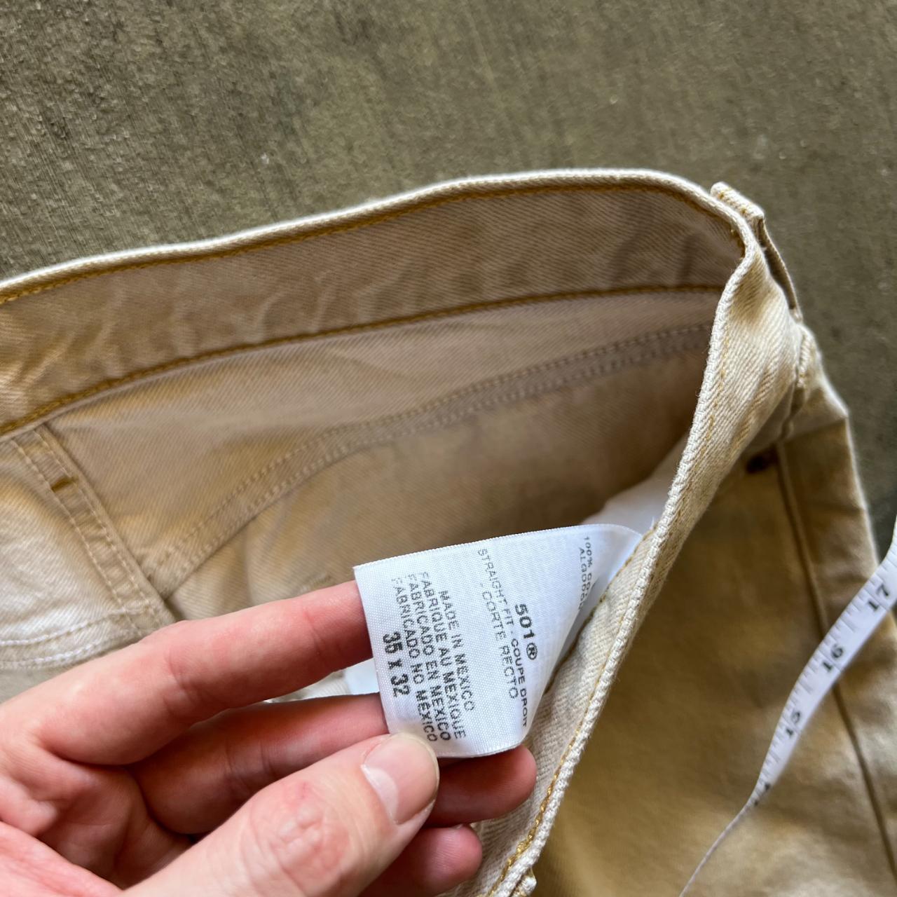 501 khaki levi's