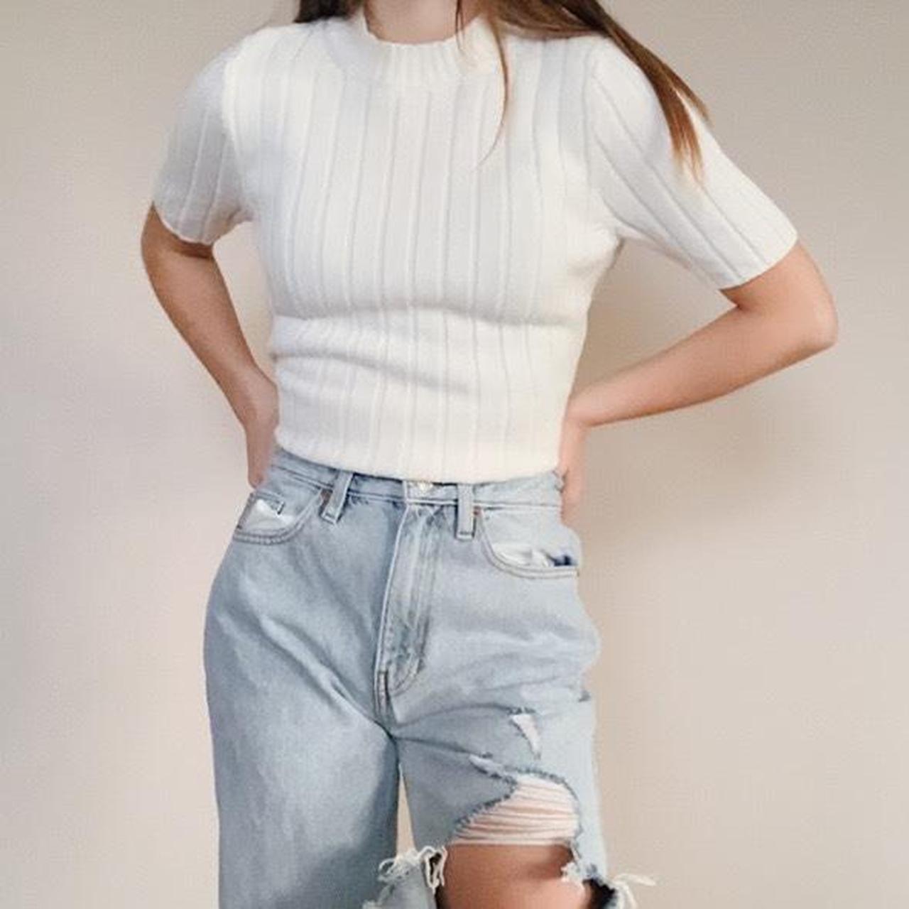 🤍 white knit short sleeve sweater 🤍 The perfect... - Depop