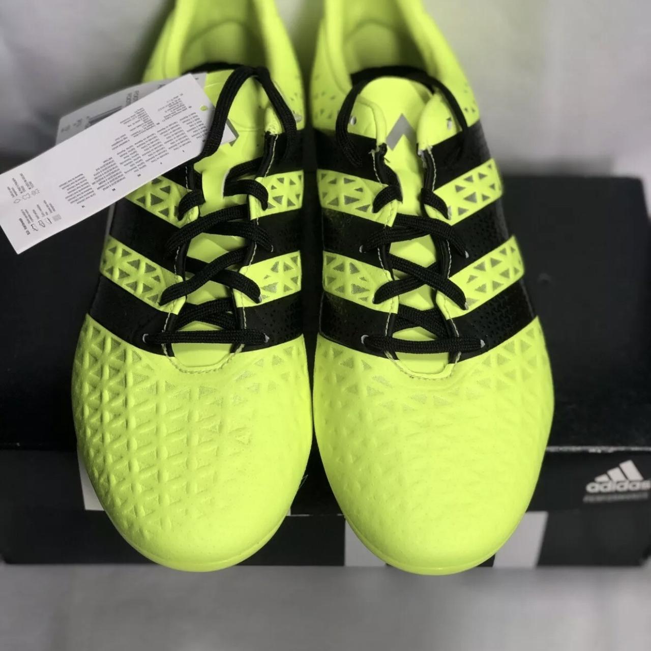 Size on sale 9.5 adidas