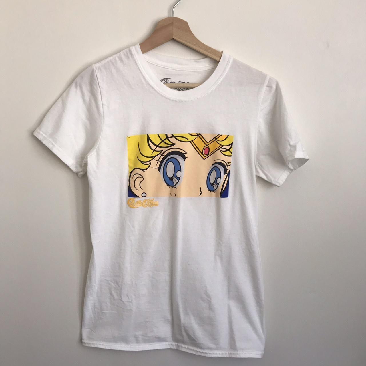 sailor moon eyes tee