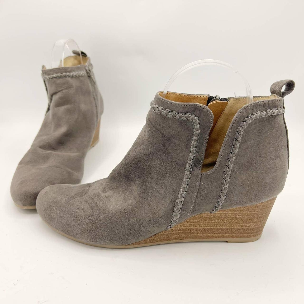 dv8 shoes booties