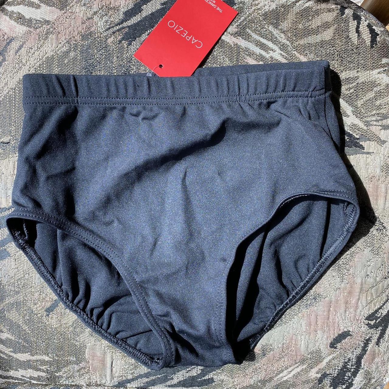 Capezio Women's Black Underwear Depop