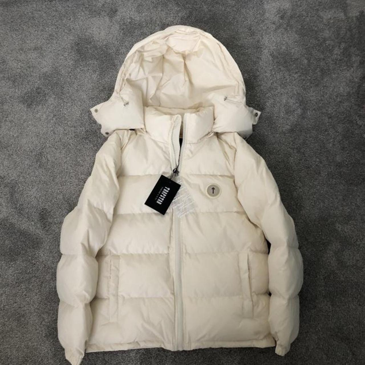 TRAPSTAR IRONGATE DETACHABLE HOOD PUFFER JACKET... Depop