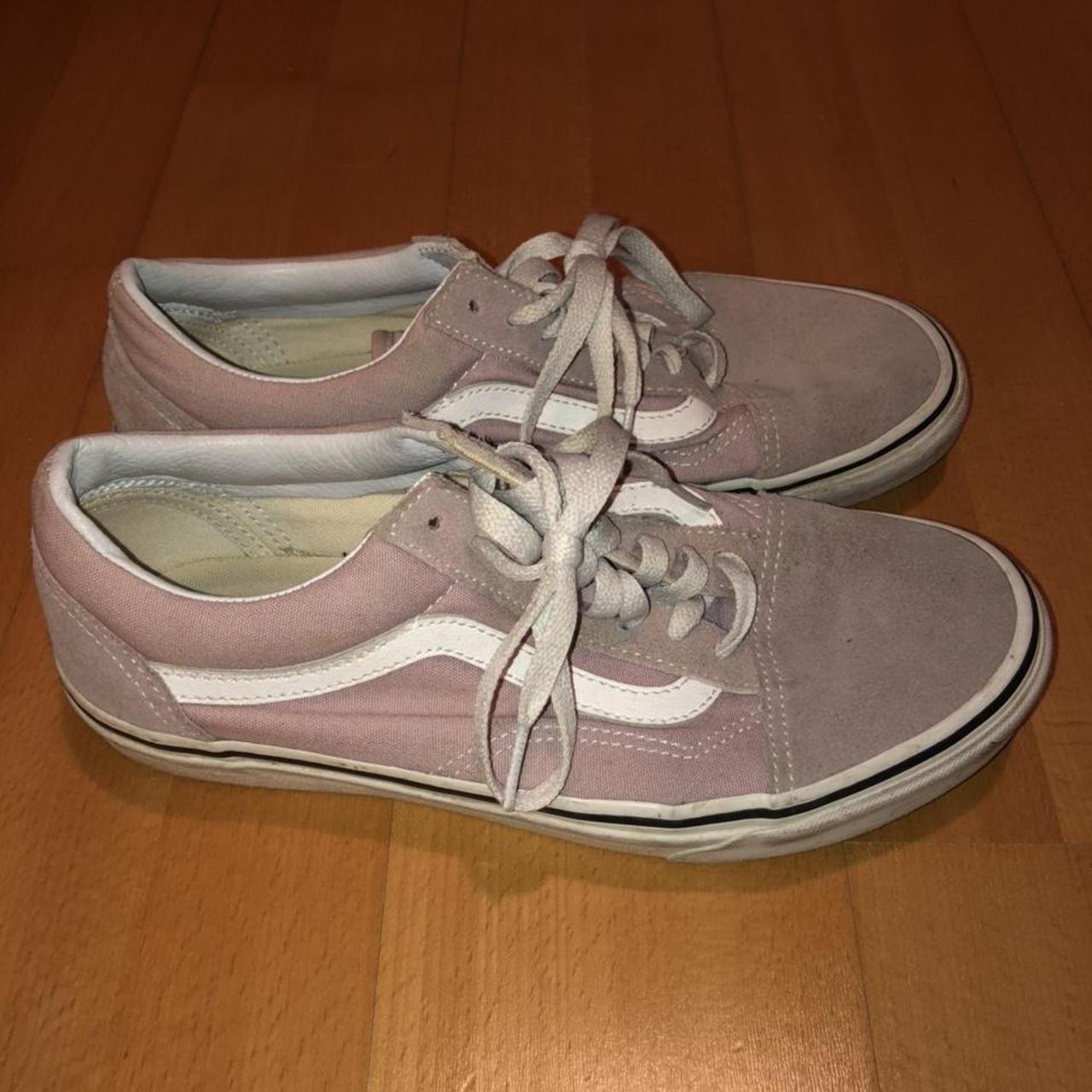 Pink vans on sales sale