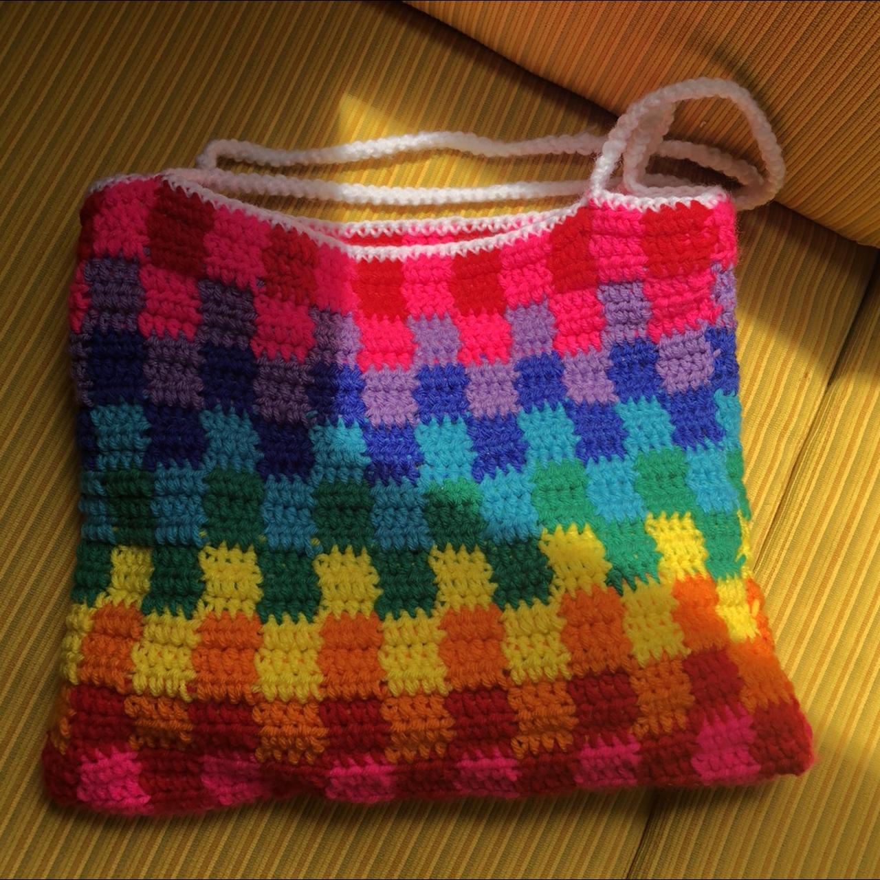 PASTEL RAINBOW CROCHET TOTE