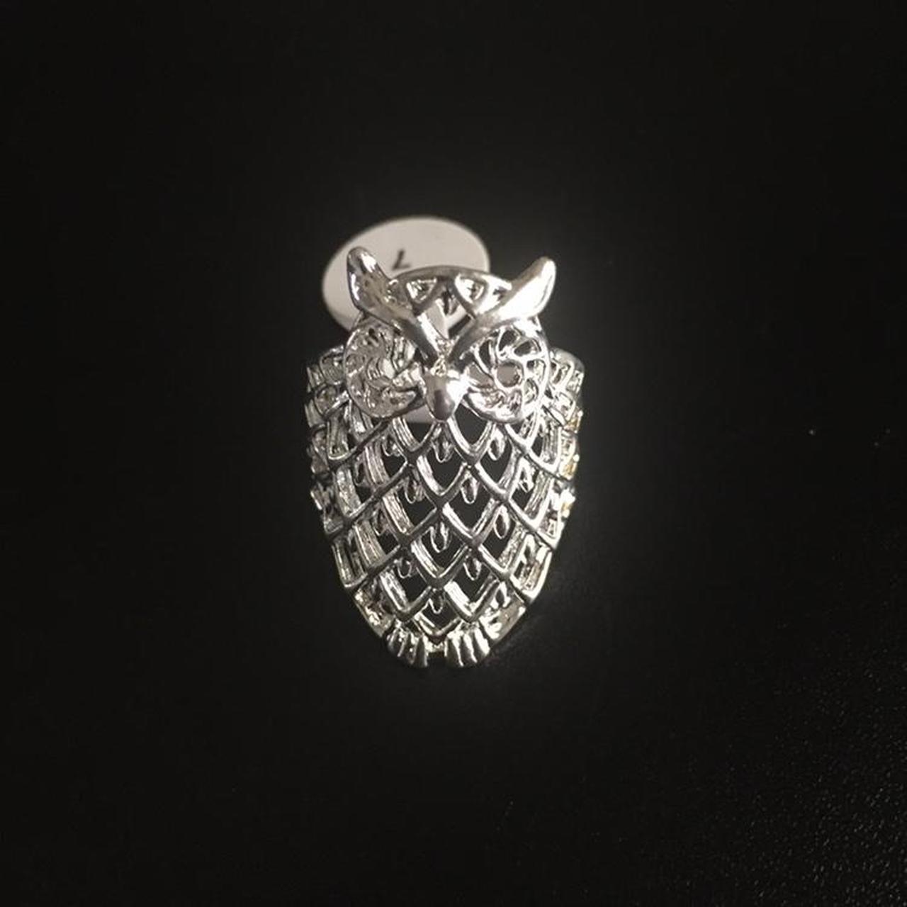 Product Image 1 - Silver owl ring size 7
Condition: